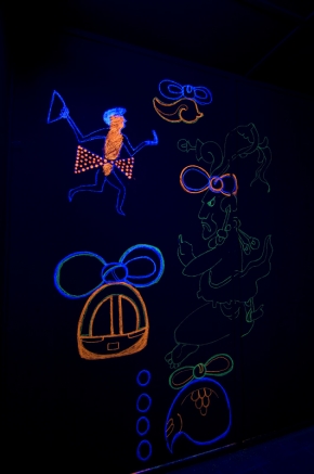 Blacklight muurschildering